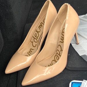 Sam Edelman nude pumps